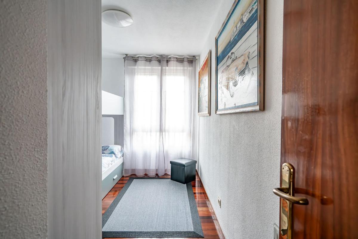 Piso con Piscina - Housity