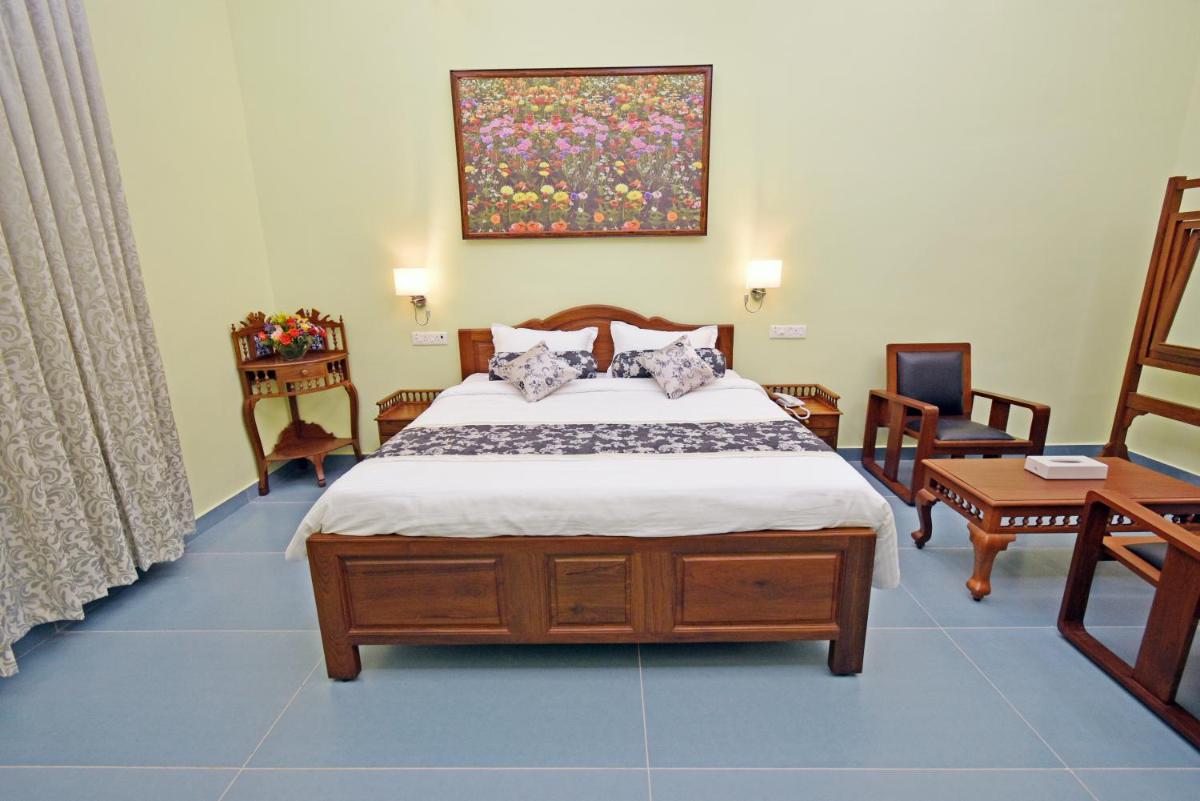 Le Colonial Suites - Housity