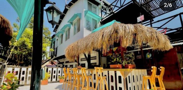 Summer beach hotel - Housity