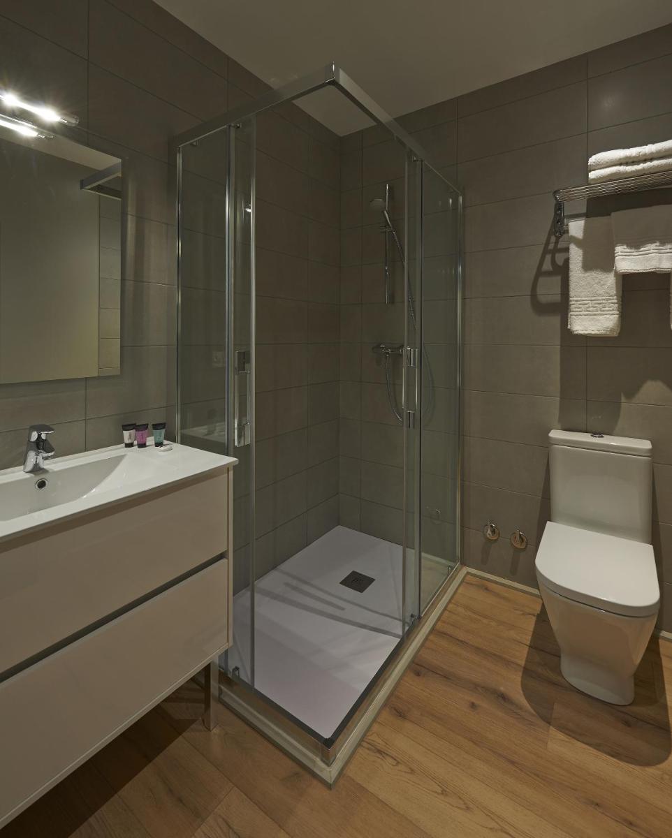 Un baño de Hotel Parada Puigcerda