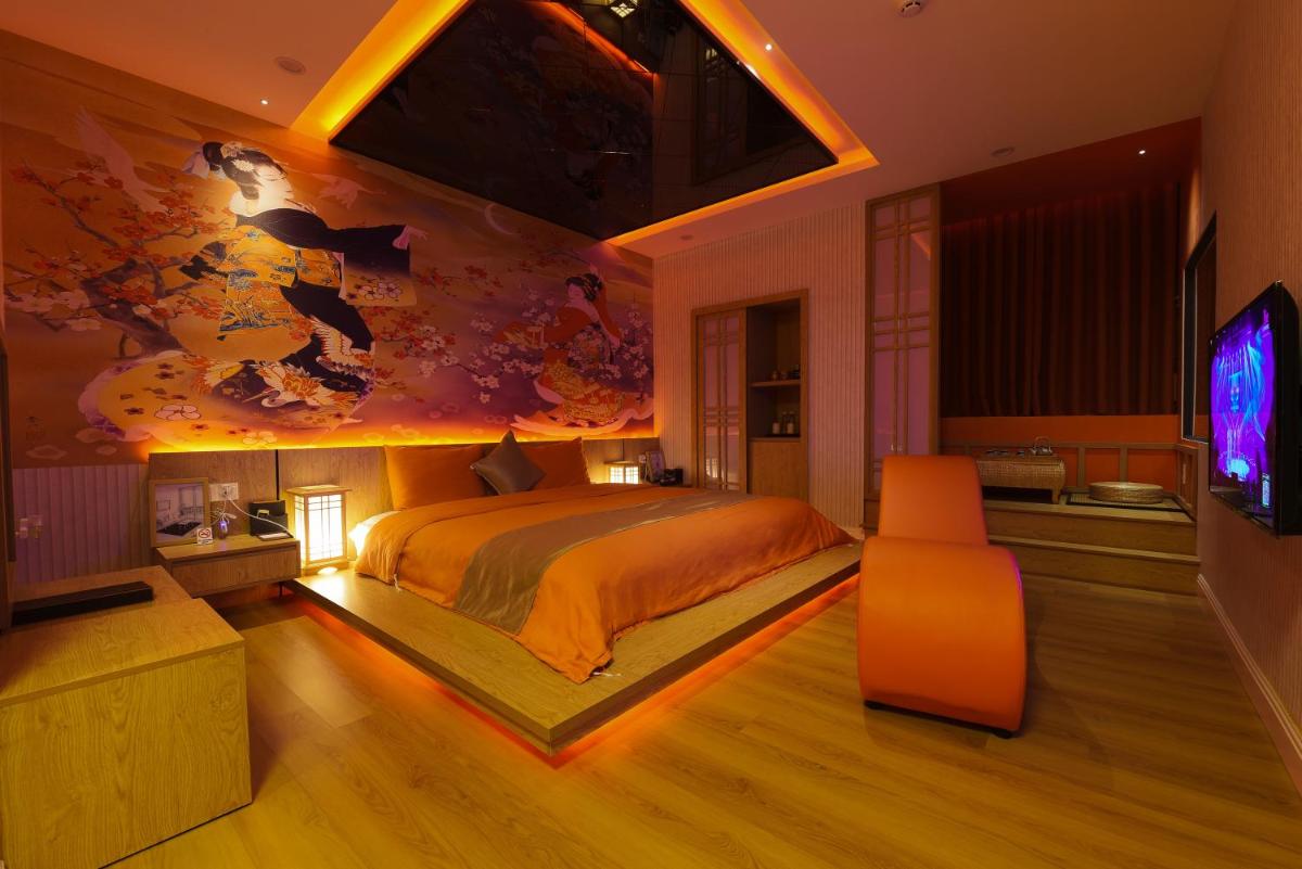 Chiic House 3 - Khách sạn tình yêu - Housity