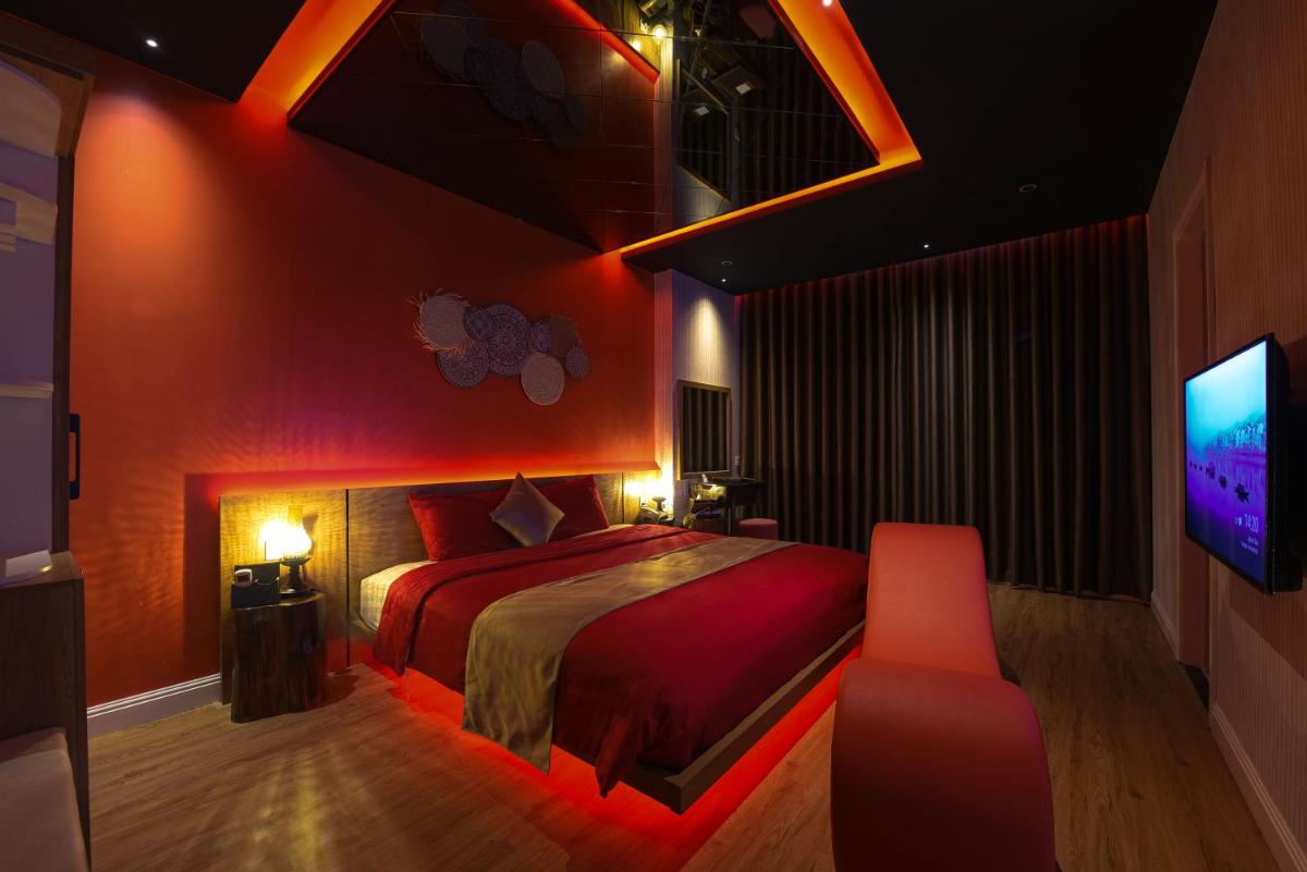 Chiic House 3 - Khách sạn tình yêu - Housity