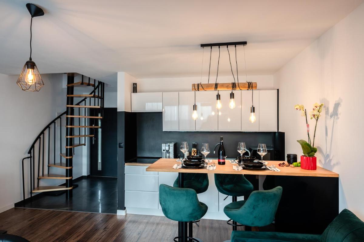Apartament Dąbrówka w Winiarni - Housity