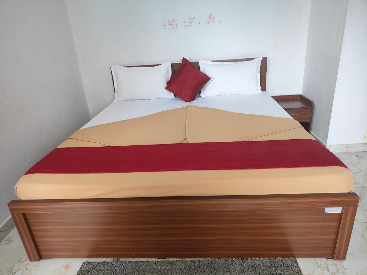 Sahyadri Lodge and Restaurant - Housity