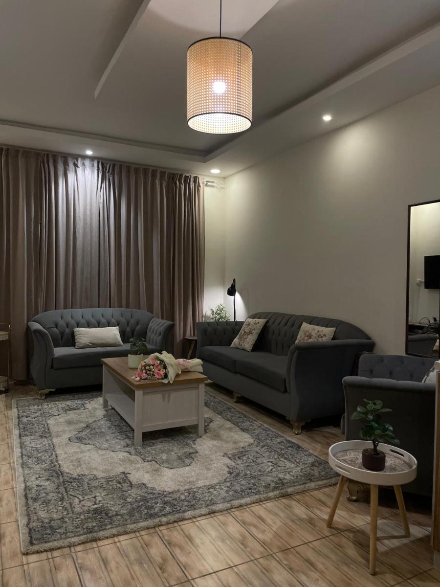 Strh lm yn lty f2 - Housity