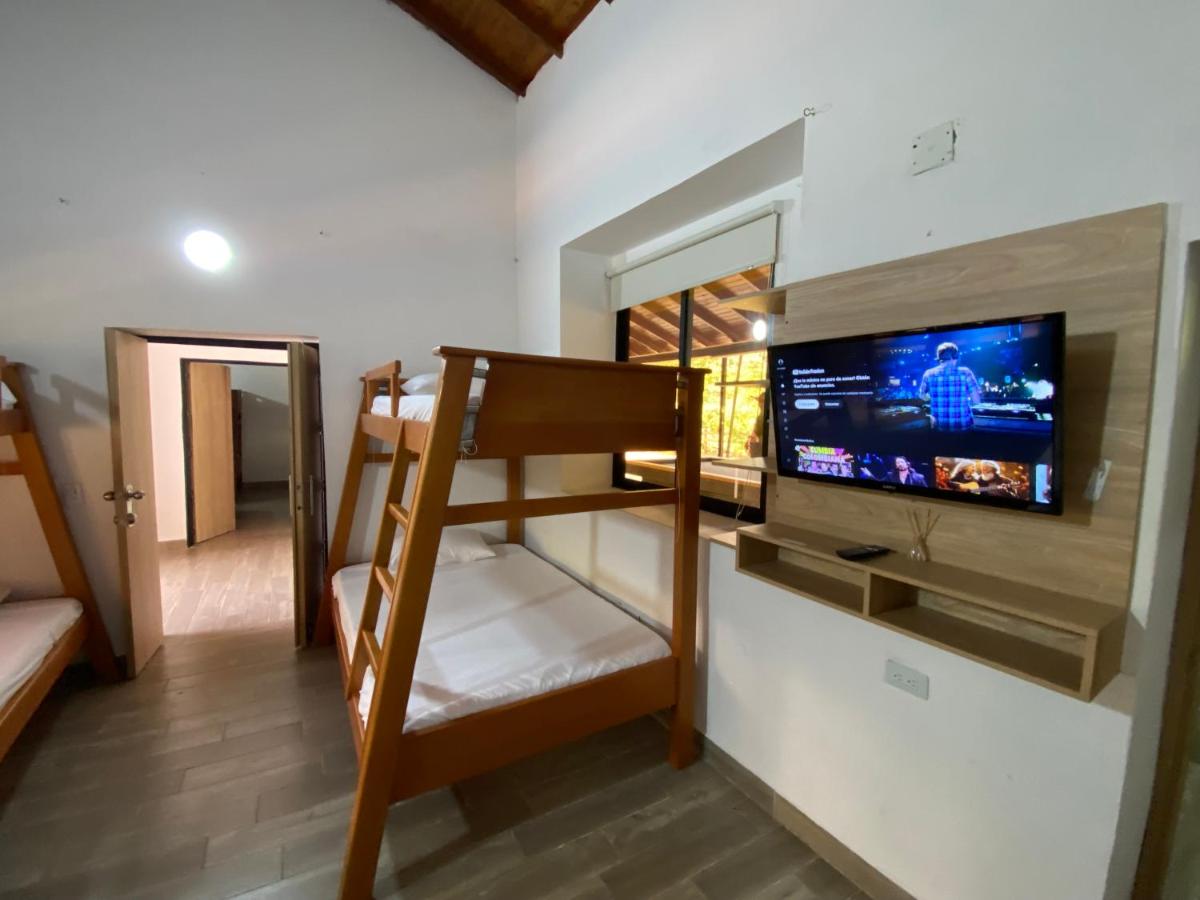 CRISTALES DEL RIO RESORT - Housity