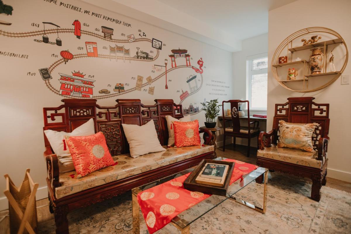 Charming Chinatown Quarters : Unique and Central - Housity