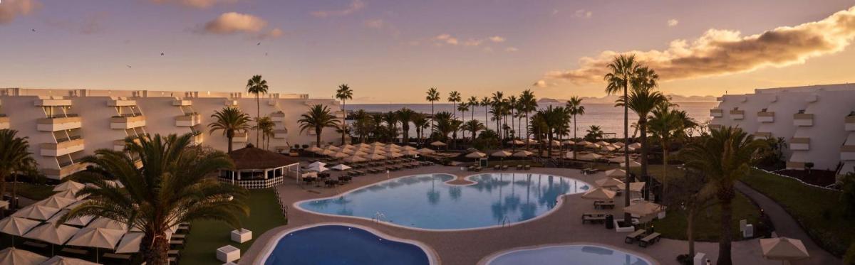 Piscina en o cerca de Dreams Lanzarote Playa Dorada Resort & Spa