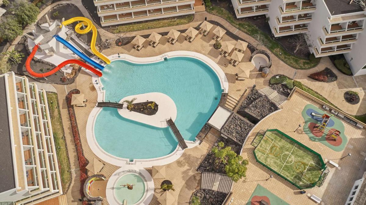 Piscina en o cerca de Dreams Lanzarote Playa Dorada Resort & Spa
