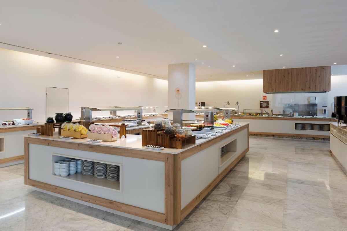 Una cocina o zona de cocina en Alua Illa de Menorca