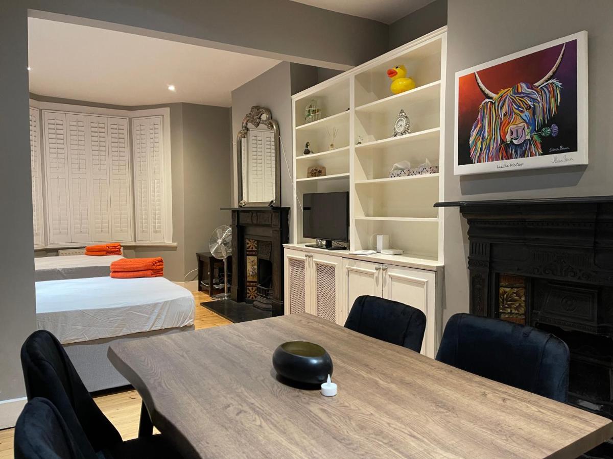 Home in Greenwich near the O2 - Housity