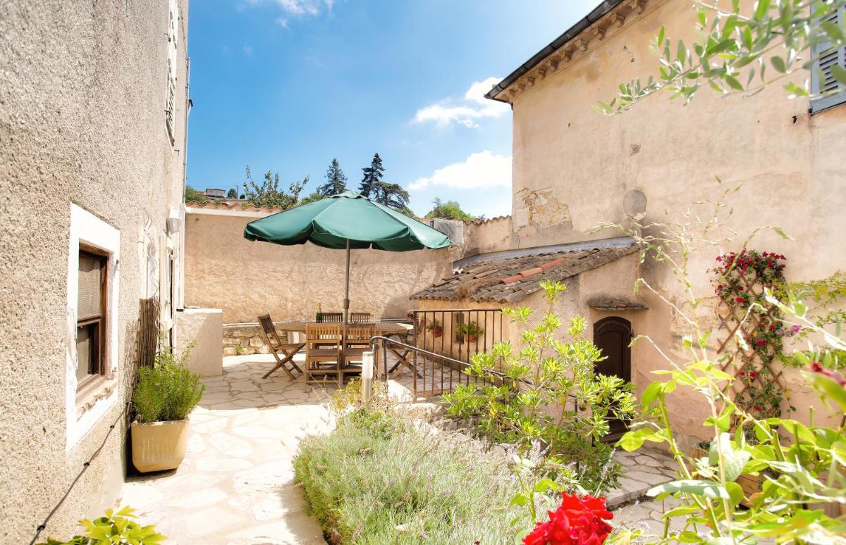 Le Jardin du Village - Valbonne - Housity