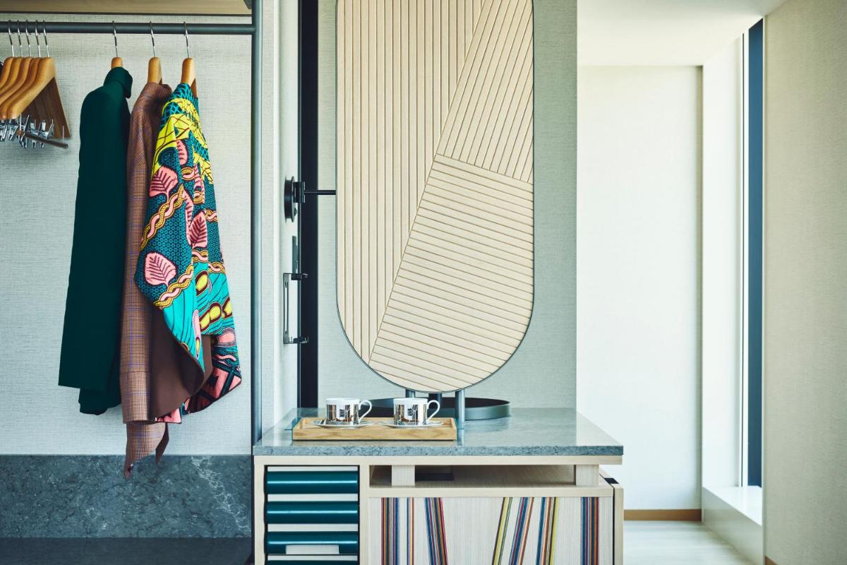 Hotel Indigo Tokyo Shibuya - Housity