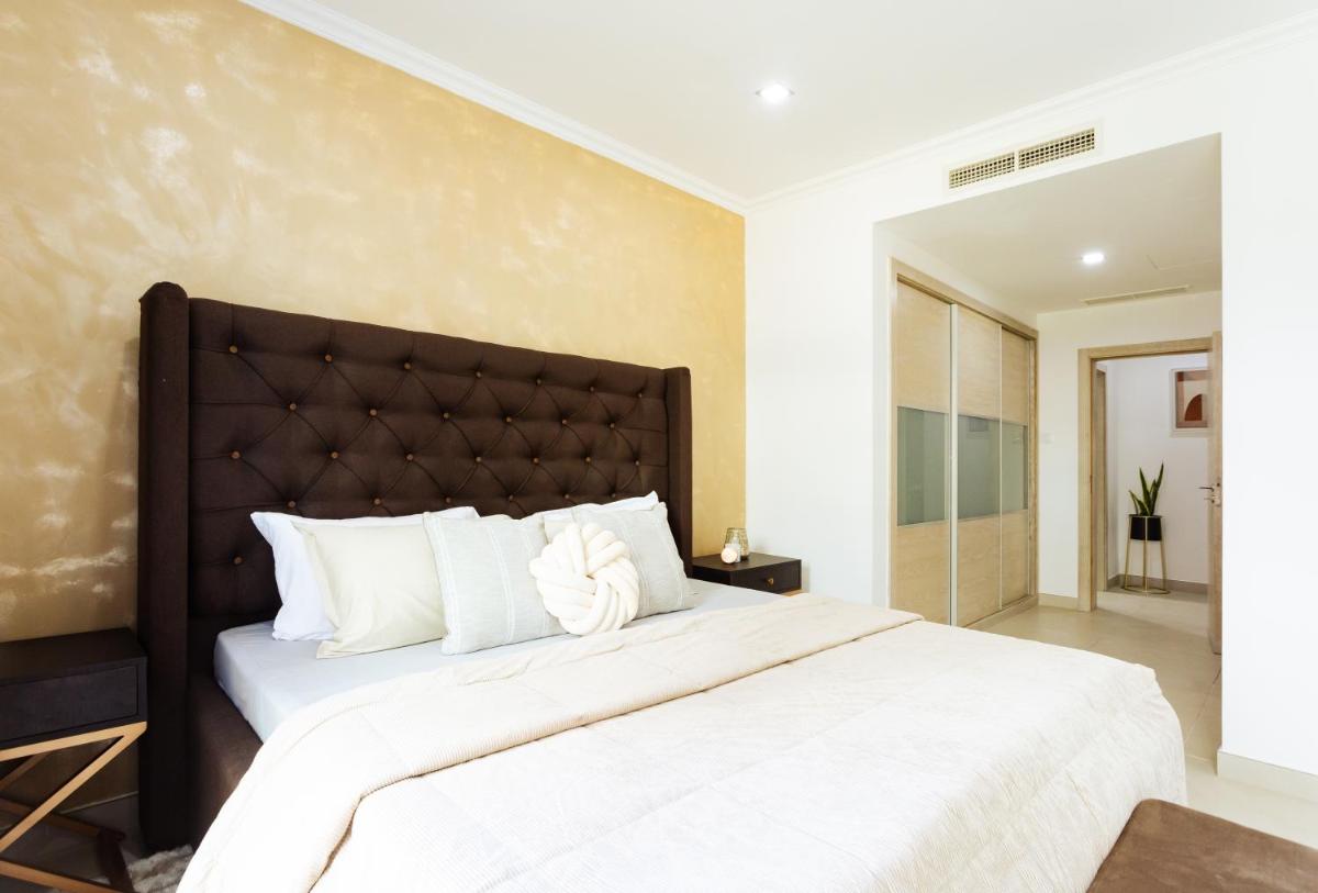 2 bedroom Space Available - Housity