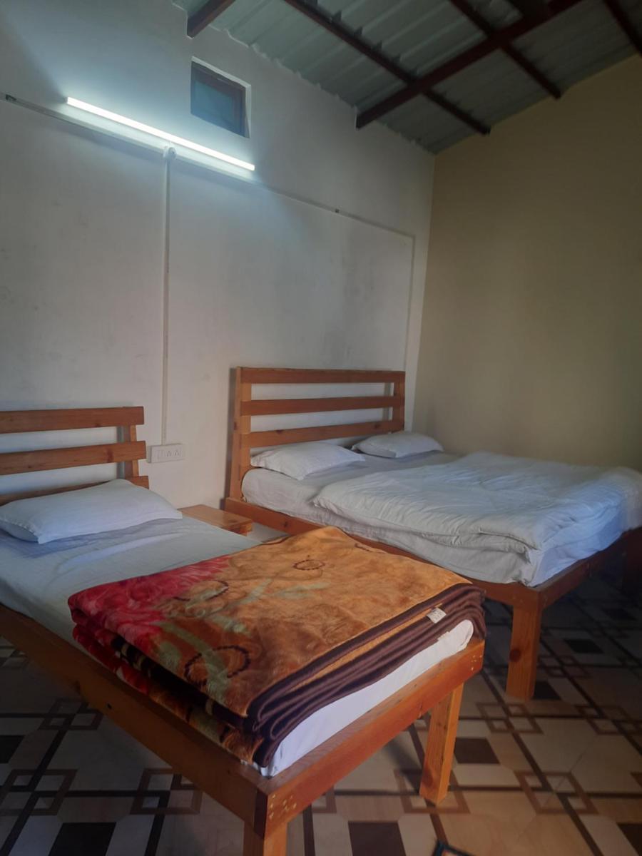 Chandra homestay kainchidham - Housity