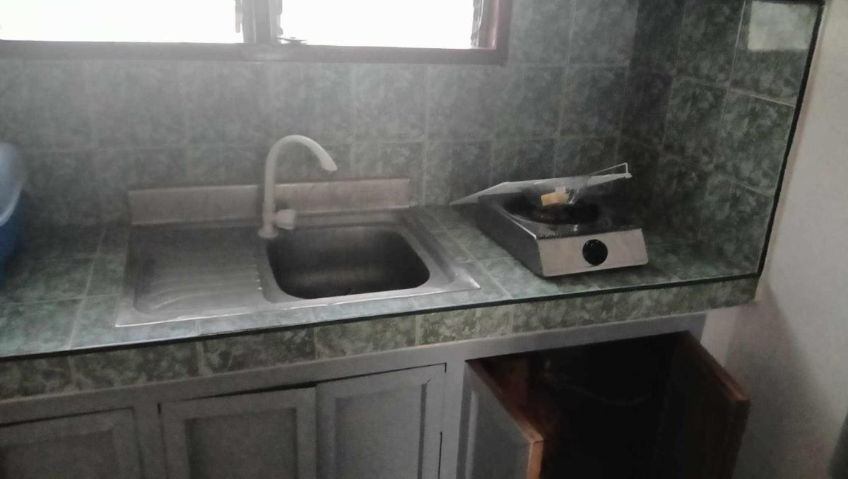 Kaye En Em Apartelle - Housity