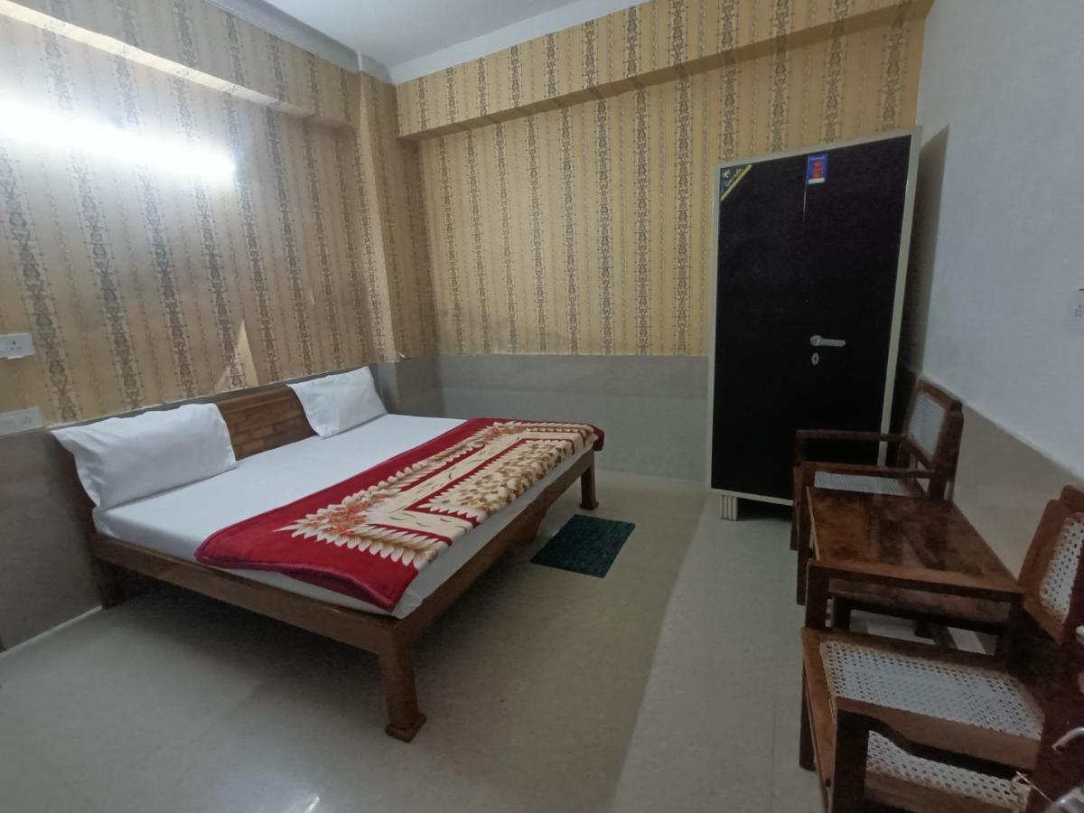 Holy Tripadvisor Vrindavan1 - Housity