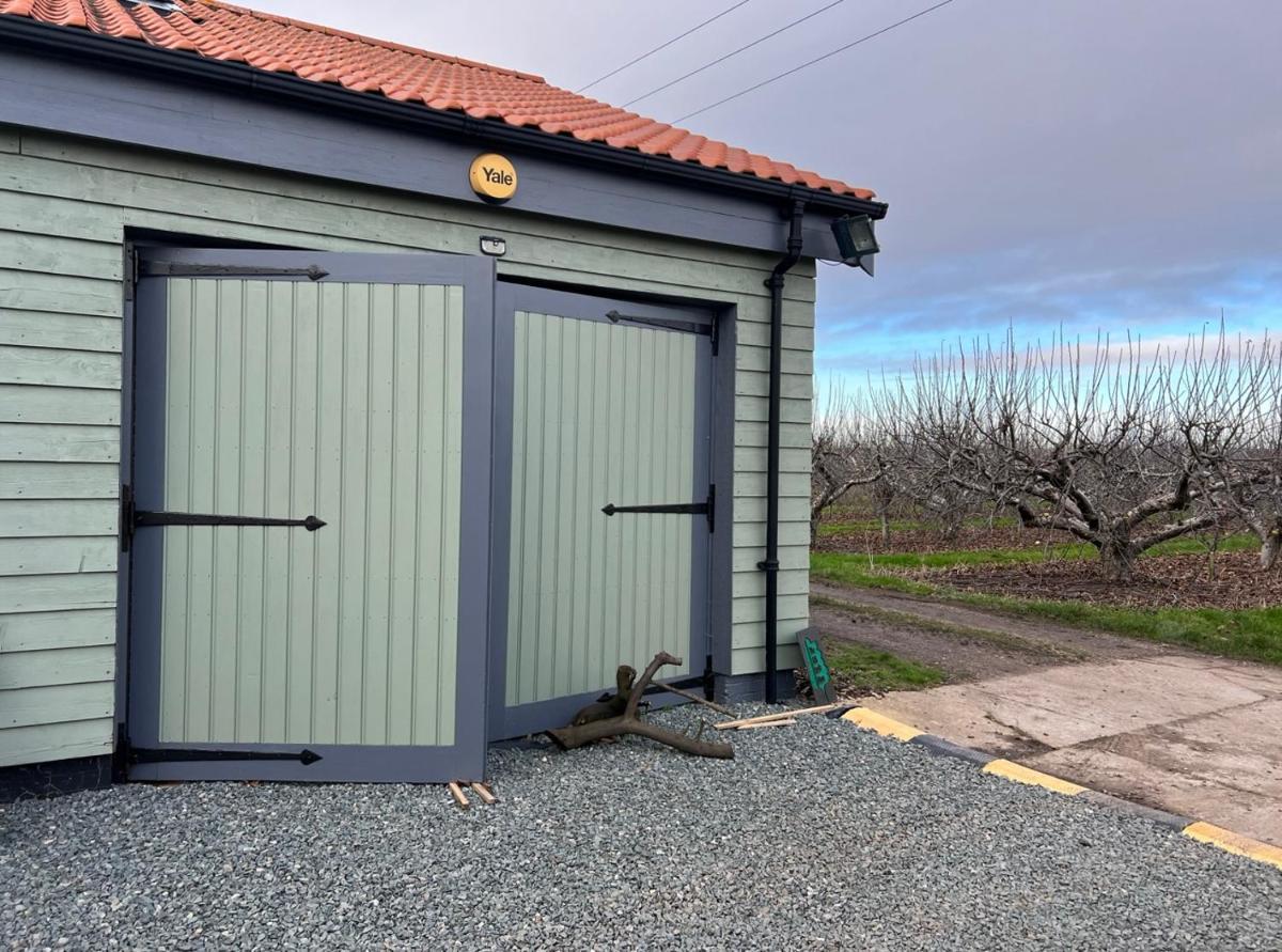 Aplanty House: A Hidden Gem in The Heart of The Fens - Housity