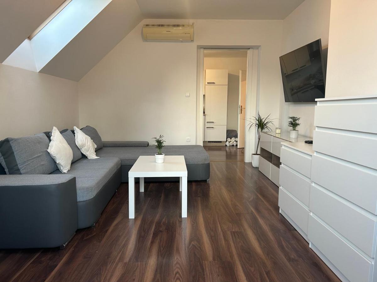 Tara's apartment - Housity
