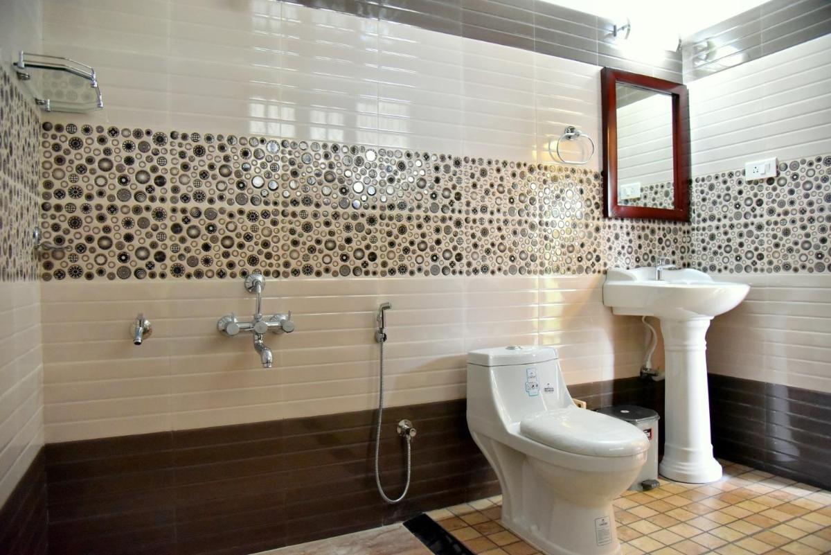 Jungle Palace Homestay - Housity