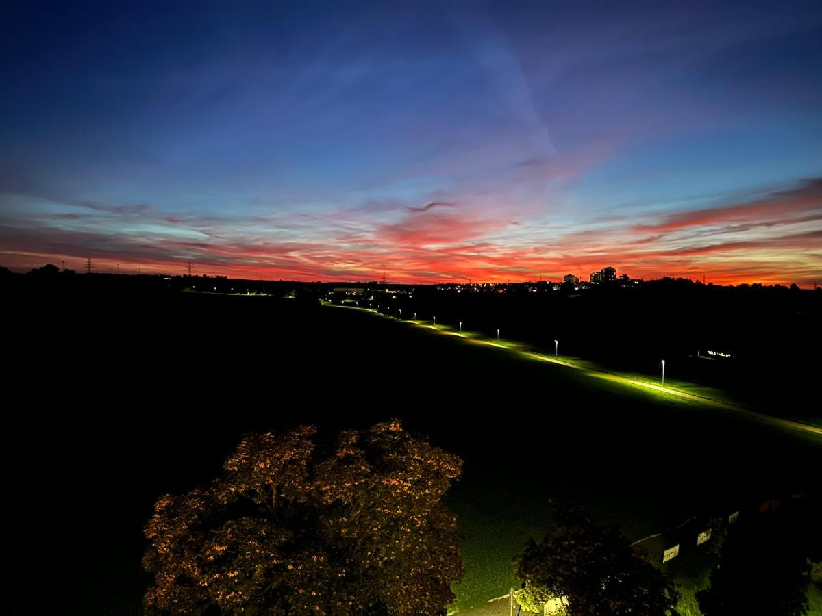 Happy Home Stuttgart l Ditzingen l Leonberg - Housity
