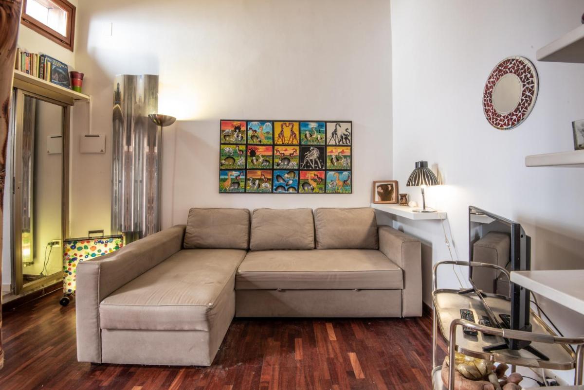Maggiore 145 apartment with private garden - Rione Monti - Housity