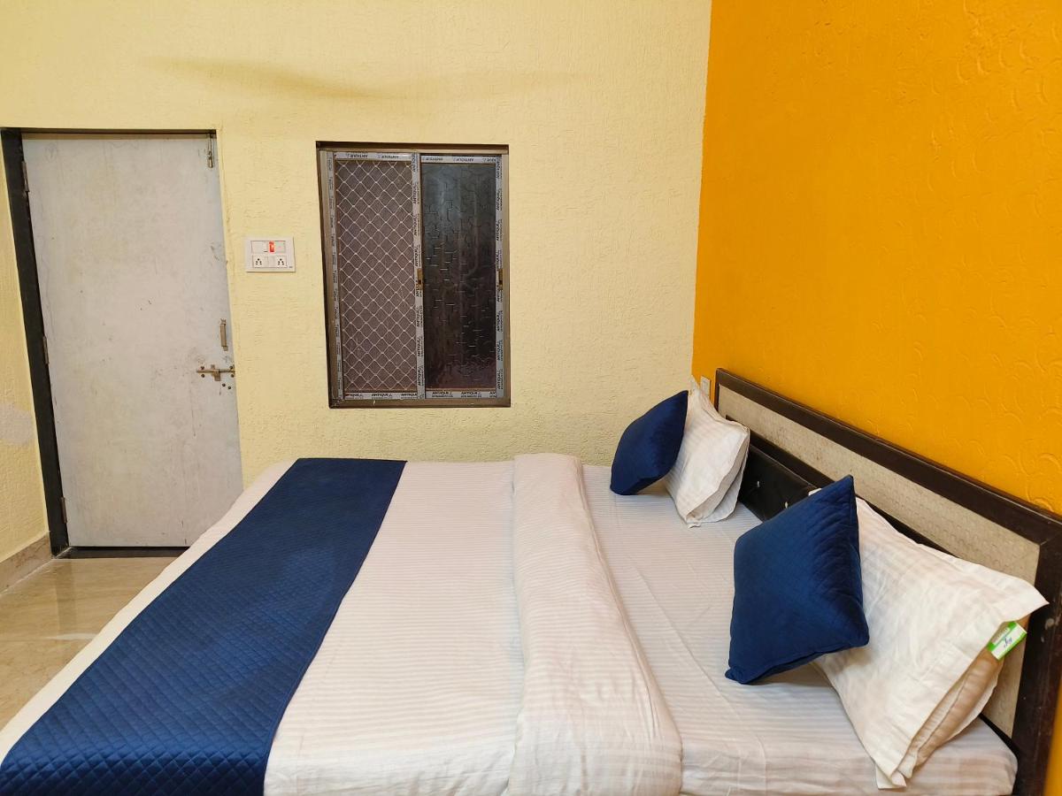Mansarovar Resort And Restaurant - Housity
