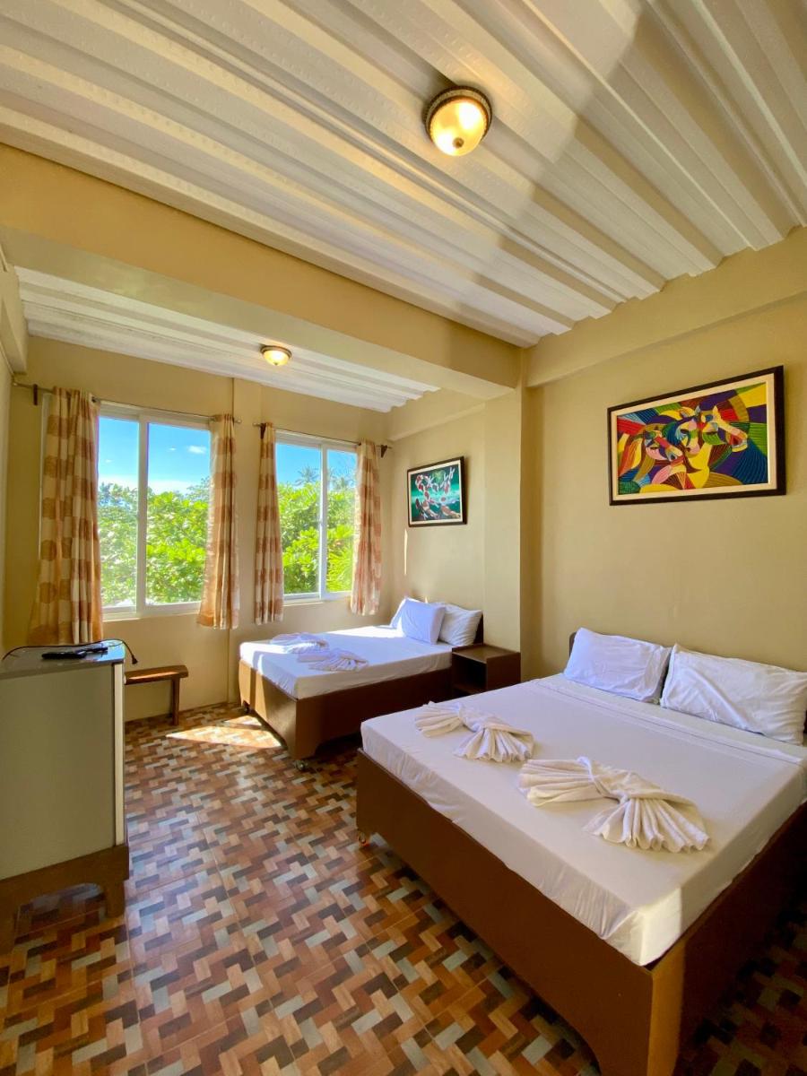 Oceanfront Beach Resort - Housity