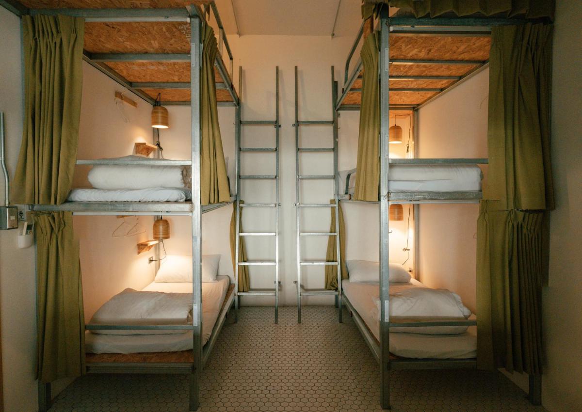 365.Hostel - Housity