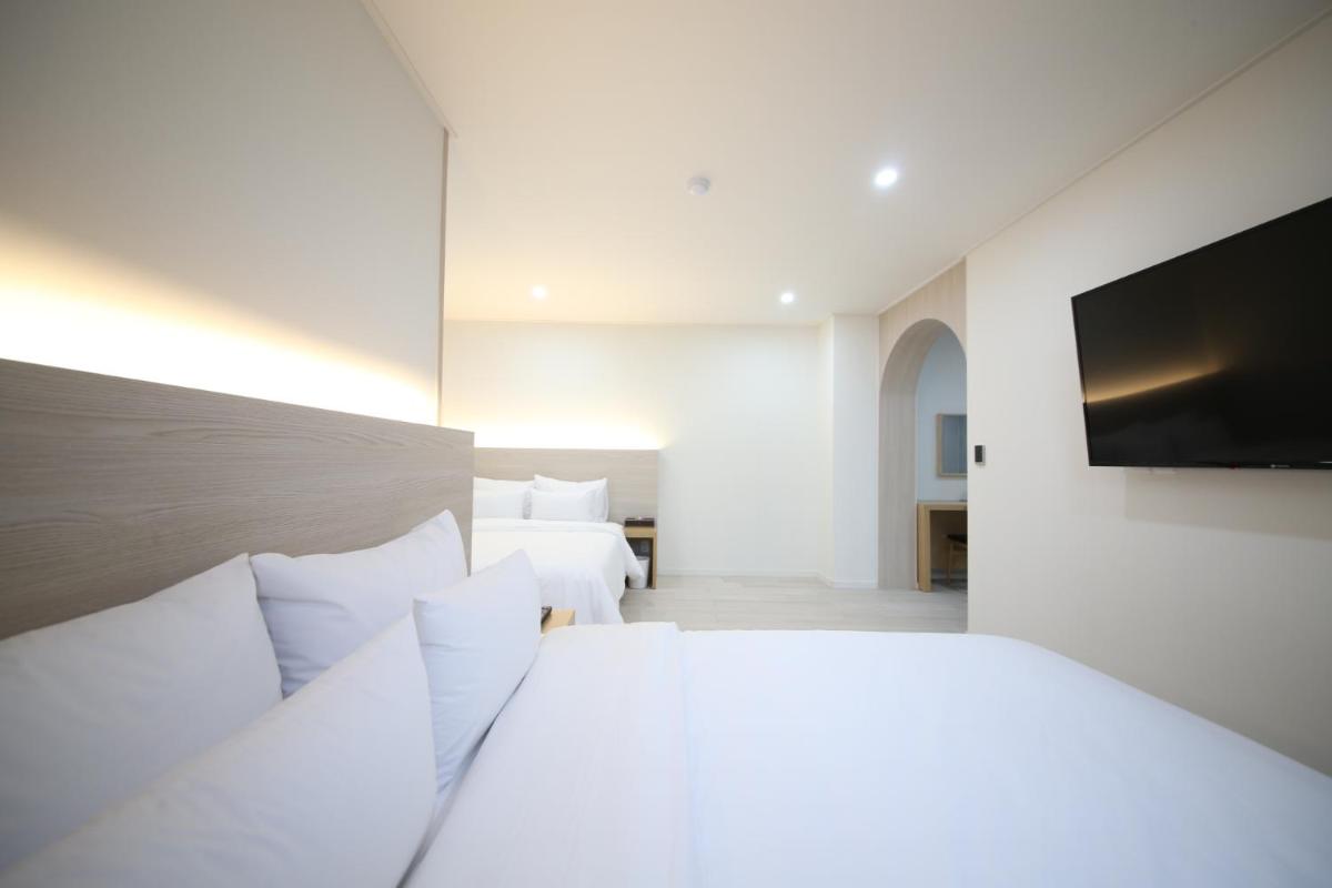 HARU Hotel - Housity