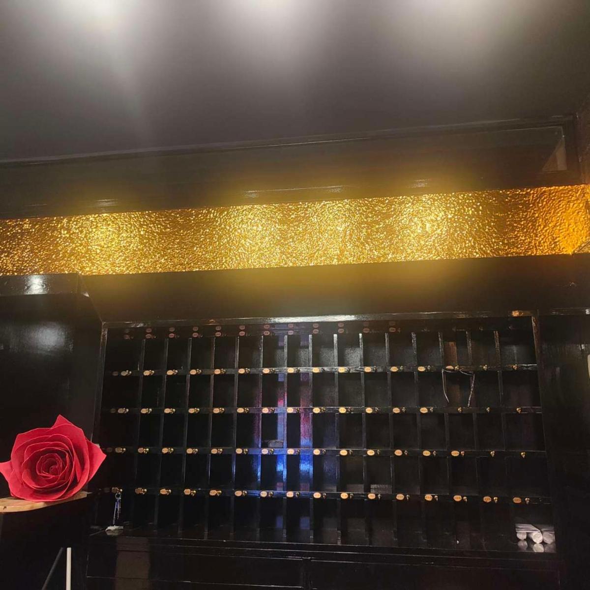 Hotel oro - Housity