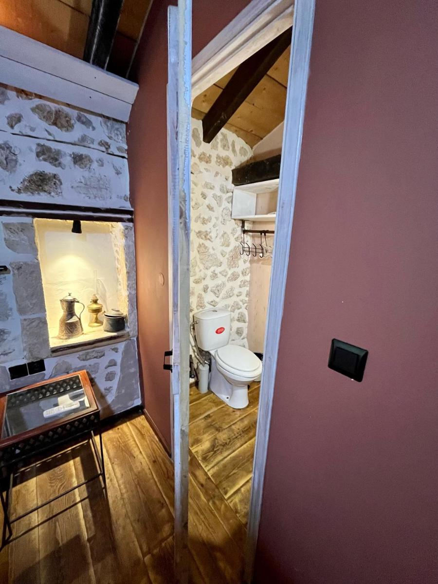Suitetrails - Neromilos Monastiraki Vonitsas