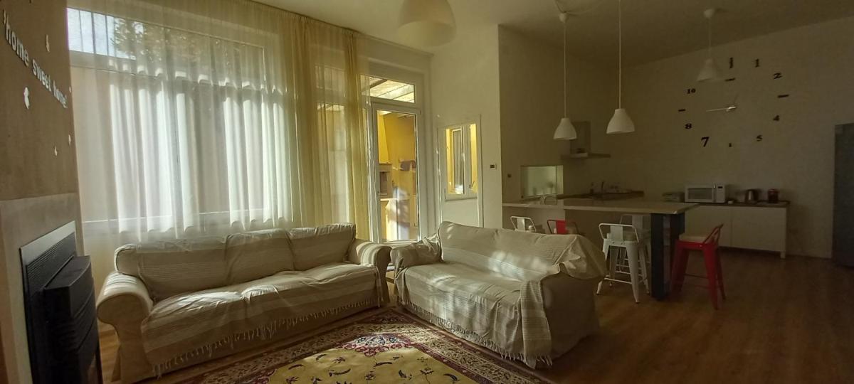Ginny's Room - Housity