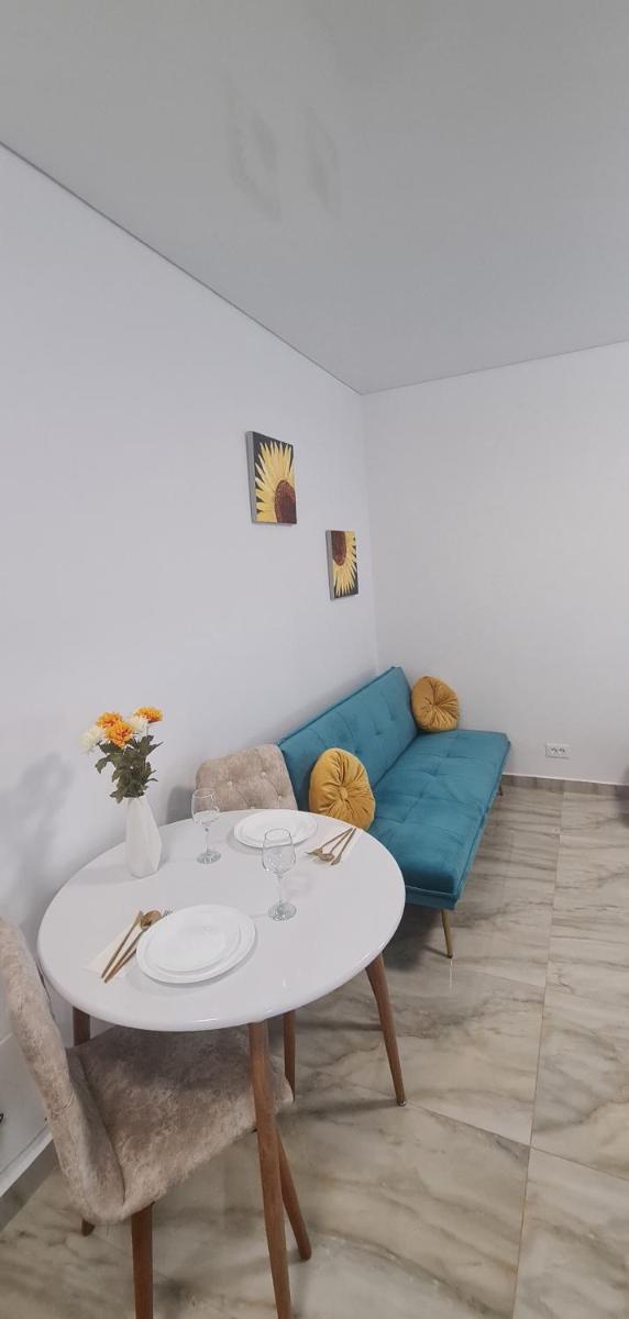 Marble Studio - Housity