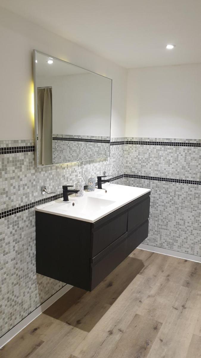 Holiday Home De Brikke - Housity