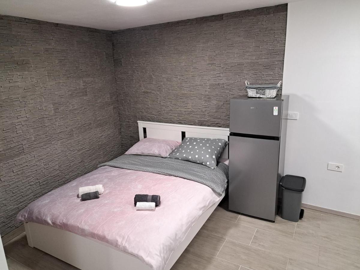 Freedom studio - Housity