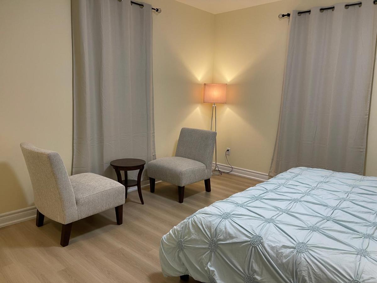 Suitetrails - Freshly Renovated Stylish Home