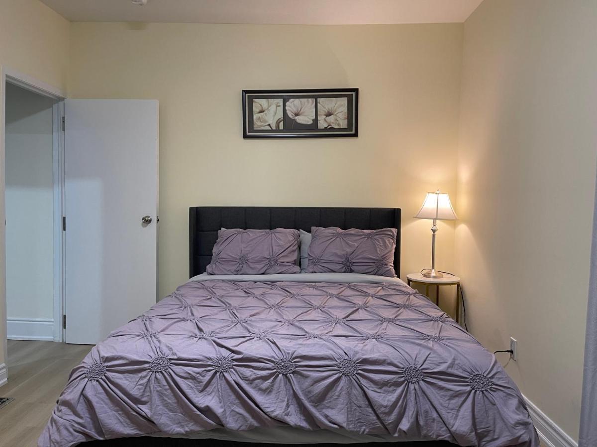 Suitetrails - Freshly Renovated Stylish Home