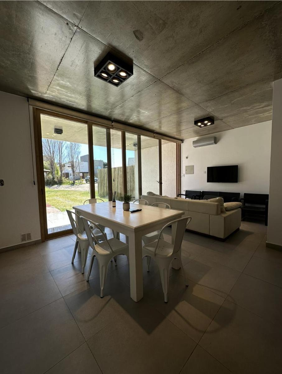 Casa monte hermoso - Housity