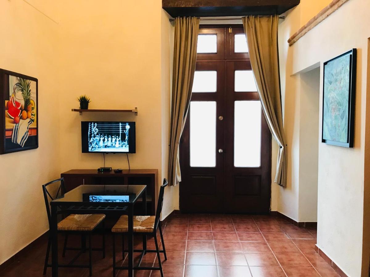 Paseo Colonial - Sabbatical - Housity