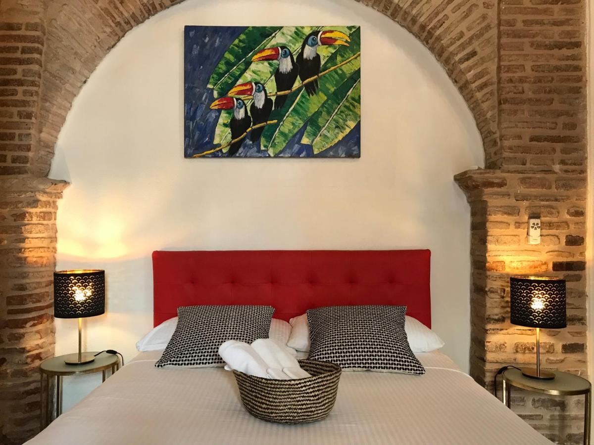 Paseo Colonial - Sabbatical - Housity