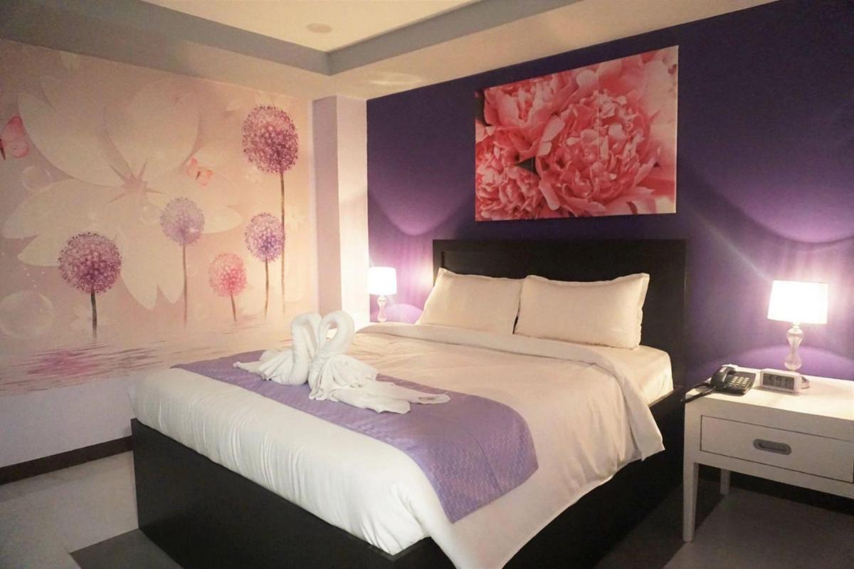 AMORE HOTEL MANILA - Housity