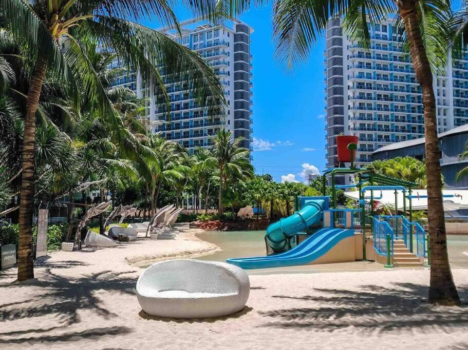 Luxury Condo at Azure Urban Resort Residences - Housity