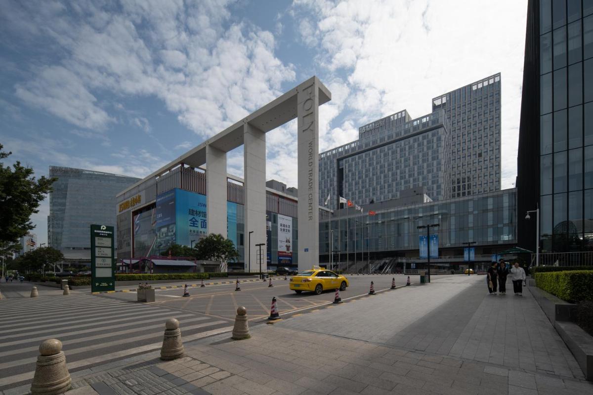 Snug Gaokong Jiangjing Hotel - Housity