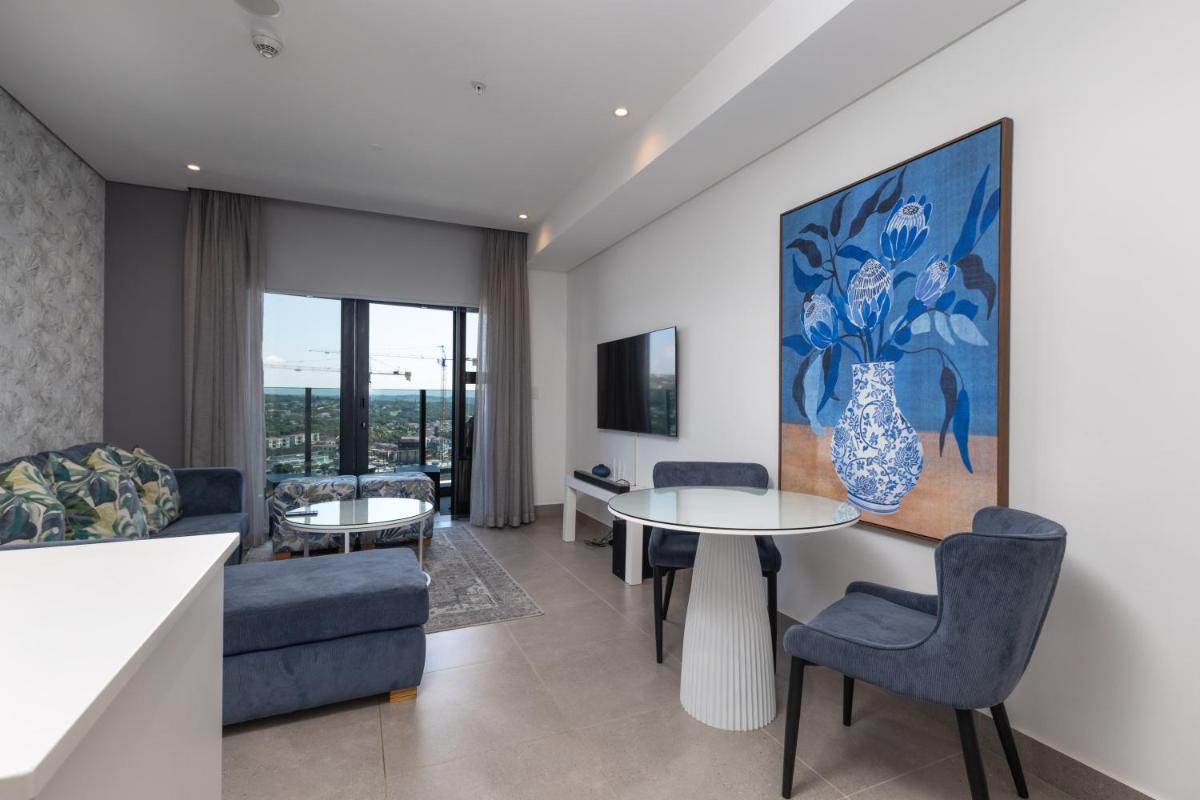 Suitetrails - 1801 Oceans Apartment - by Stay in Umhlanga