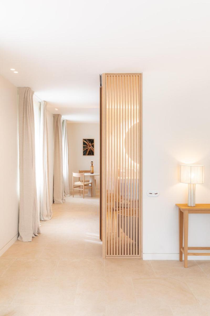 Un ou plusieurs lits dans un hébergement de l'établissement Le Couvent des Minimes, un Hôtel & Spa L'Occitane en Provence