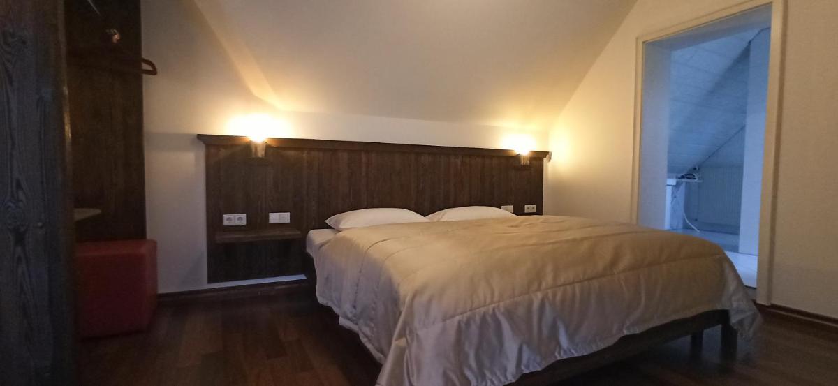 Hotel Waldblick - Housity