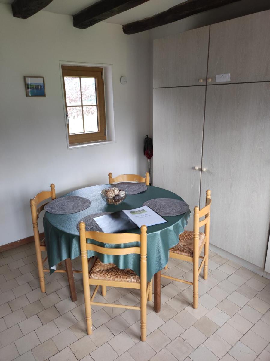 La cour du manoir - Housity