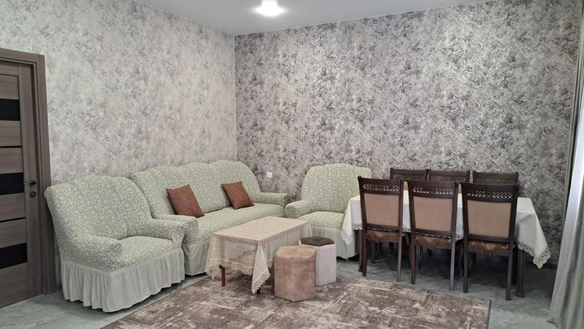 Suitetrails - Artush Guest House