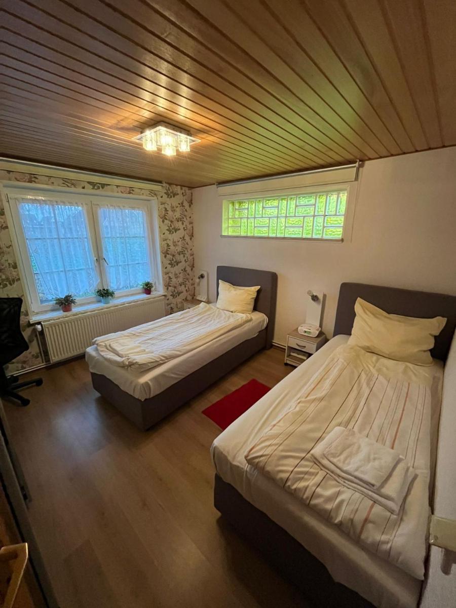 Unterkunft mit Terrasse für drei Personen - Hizvo